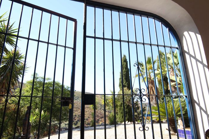 Image No.22-4 Bed Apartment for sale