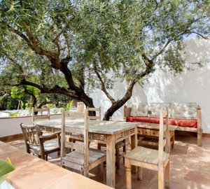 igjgkzrqpt25hc00720main20house20terrace2013