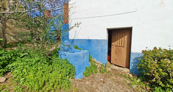 Image No.25-4 Bed Country House for sale