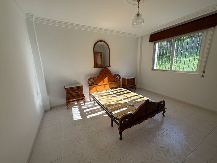 Image No.14-4 Bed Apartment for sale