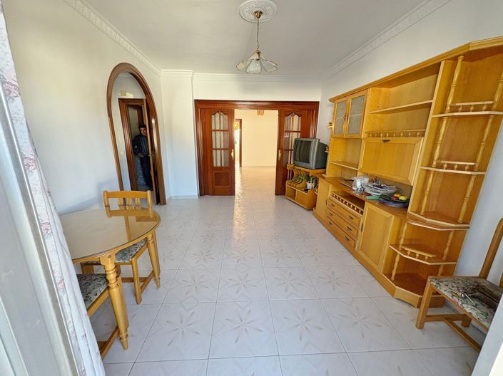 Image No.6-4 Bed Apartment for sale