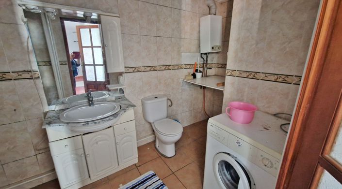 Image No.14-1 Bed Village House for sale