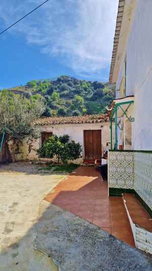 Image No.2-1 Bed Village House for sale