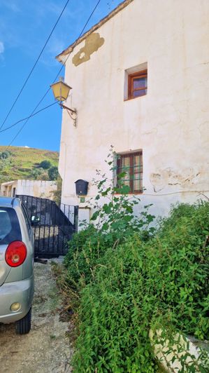 Image No.3-1 Bed Village House for sale