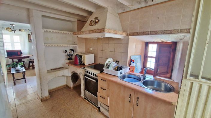 Image No.7-1 Bed Village House for sale