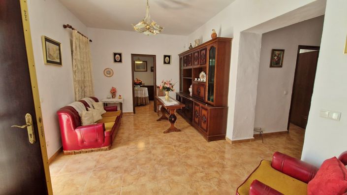 Image No.10-5 Bed Townhouse for sale