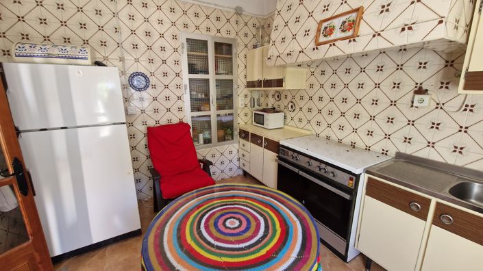 Image No.14-5 Bed Townhouse for sale