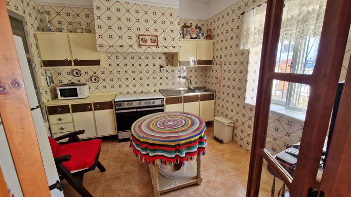 Image No.15-5 Bed Townhouse for sale