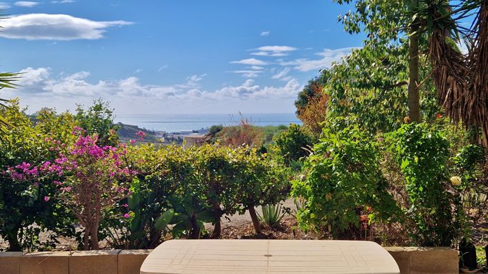 Image No.10-Maison de campagne de 6 chambres à vendre à Cajiz