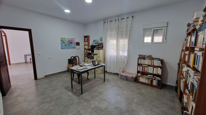 Image No.23-Maison de campagne de 6 chambres à vendre à Cajiz