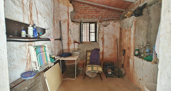 Image No.11-1 Bed Country House for sale