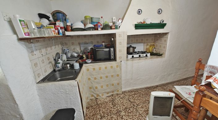 Image No.8-3 Bed Village House for sale