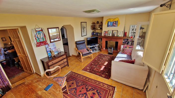 Image No.15-5 Bed Country House for sale