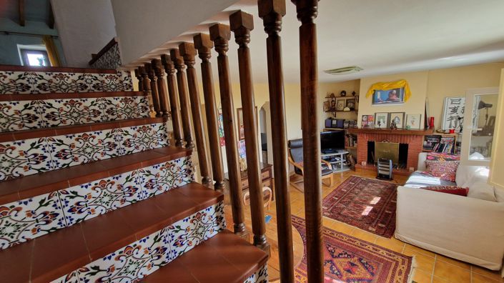 Image No.25-5 Bed Country House for sale