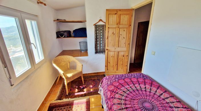 Image No.27-5 Bed Country House for sale