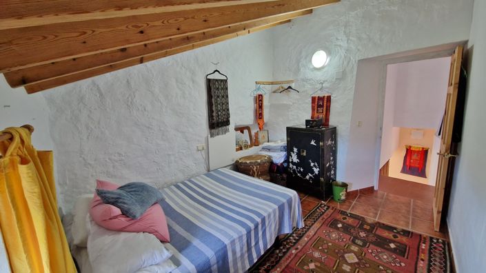 Image No.29-5 Bed Country House for sale