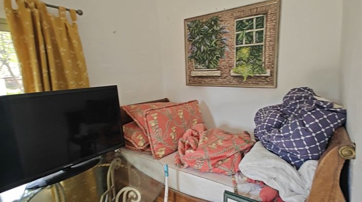 Image No.12-3 Bed Country House for sale