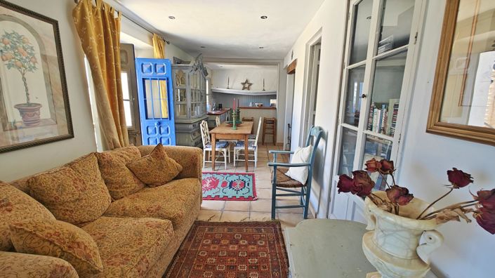 Image No.17-3 Bed Country House for sale