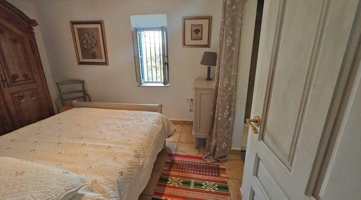 Image No.25-3 Bed Country House for sale