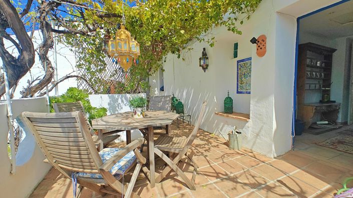 Image No.29-3 Bed Country House for sale