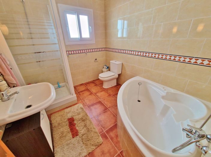 Image No.19-Maison de campagne de 3 chambres à vendre à Canillas de Aceituno