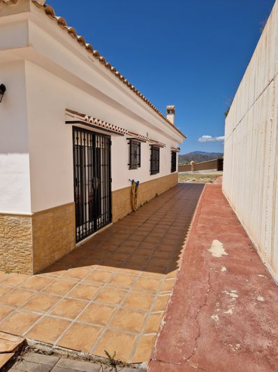 Image No.32-Maison de campagne de 3 chambres à vendre à Canillas de Aceituno