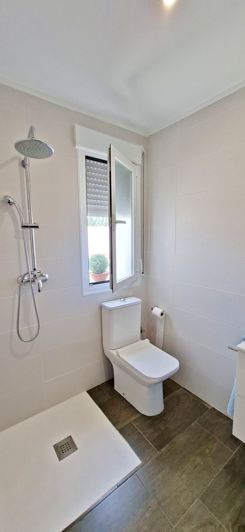 Image No.21-3 Bed Country House for sale