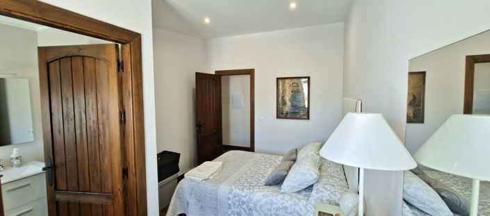 Image No.26-3 Bed Country House for sale