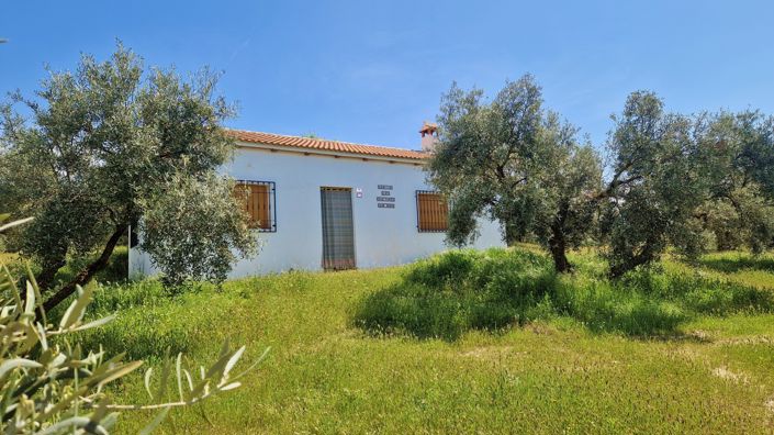 Image No.12-2 Bed Country House for sale