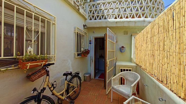 Image No.2-2 Bed Village House for sale