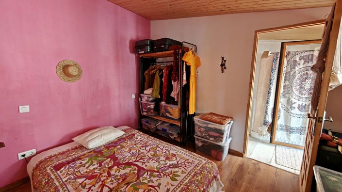 Image No.20-2 Bed Village House for sale