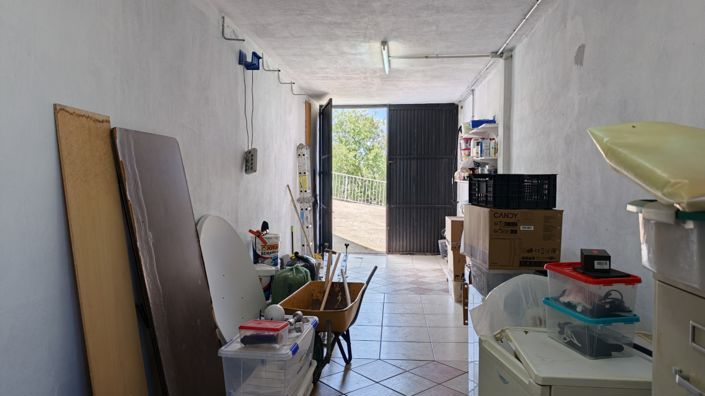 Image No.25-3 Bed Country House for sale