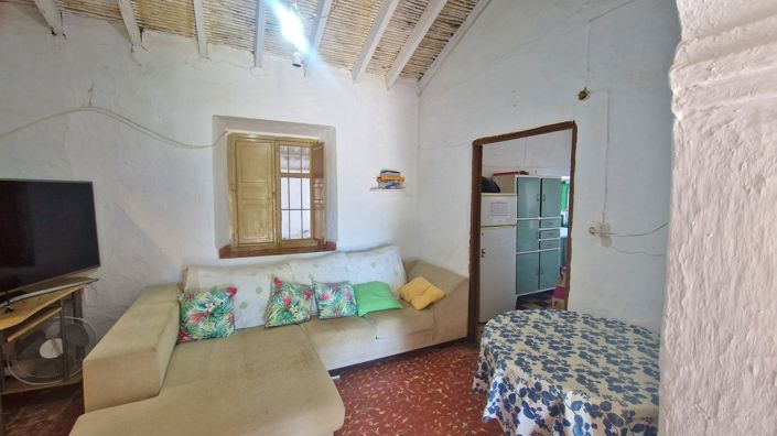 Image No.13-3 Bed Country House for sale