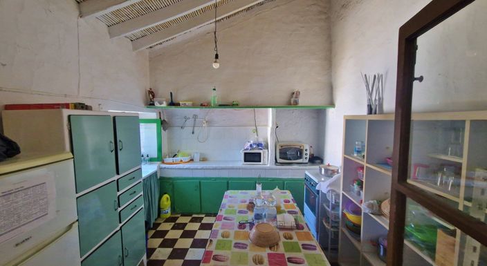 Image No.18-3 Bed Country House for sale