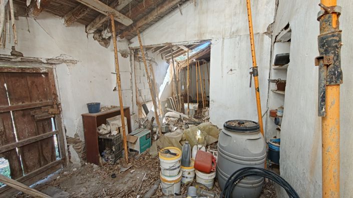 Image No.15-3 Bed Country House for sale