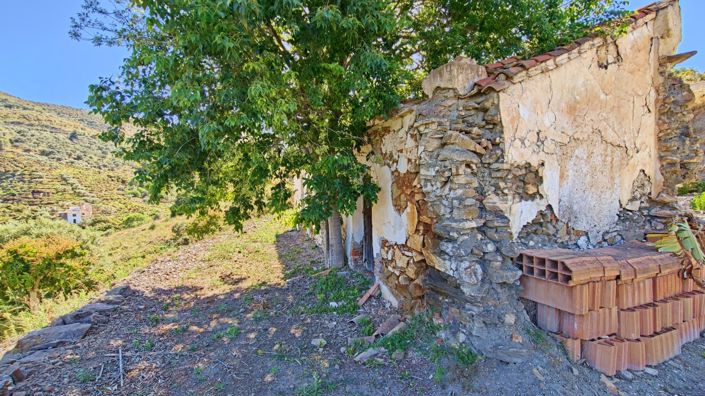 Image No.18-3 Bed Country House for sale