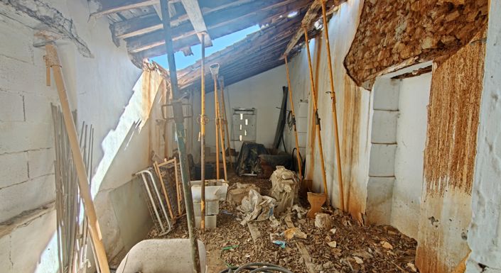 Image No.20-3 Bed Country House for sale