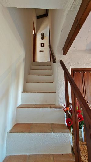 Image No.26-4 Bed Country House for sale