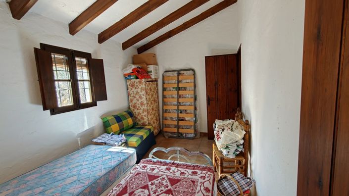 Image No.30-4 Bed Country House for sale