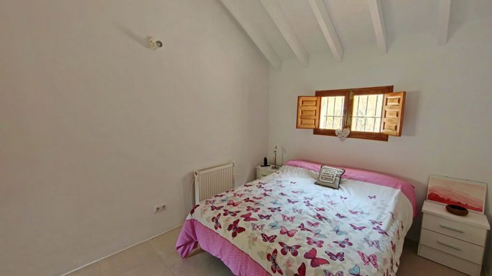 Image No.16-2 Bed Country House for sale