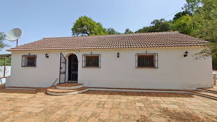 Image No.6-2 Bed Country House for sale