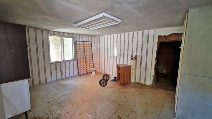 Image No.37-5 Bed Country House for sale