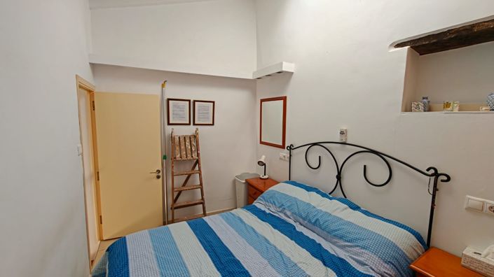 Image No.11-2 Bed Village House for sale