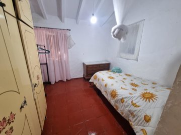 81icpvjtjtbedroom