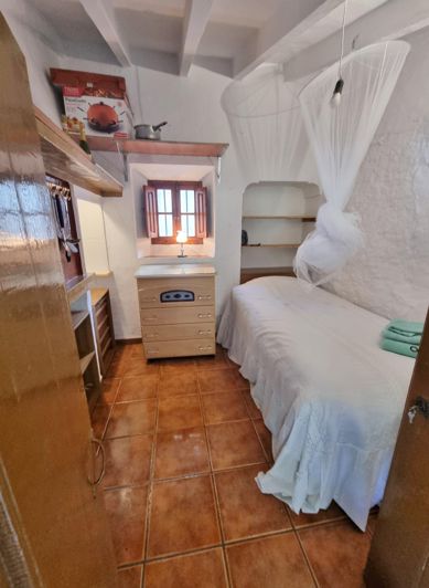 Image No.13-5 Bed Country House for sale