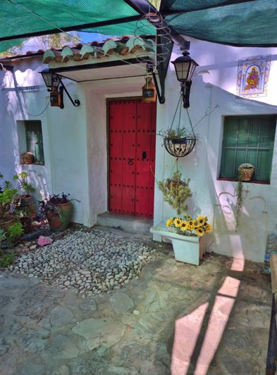 Image No.9-2 Bed Country House for sale
