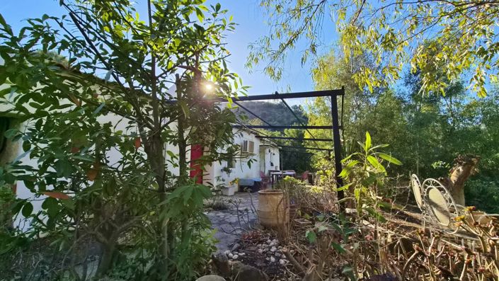 Image No.3-2 Bed Country House for sale