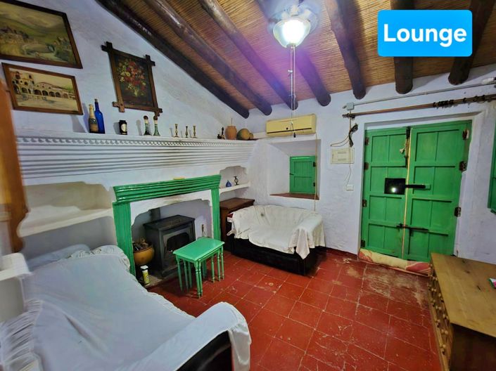 Image No.11-2 Bed Country House for sale