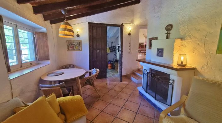 Image No.18-2 Bed Country House for sale