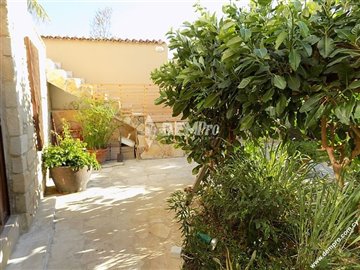 14807-detached-villa-for-sale-in-mesa-choriof